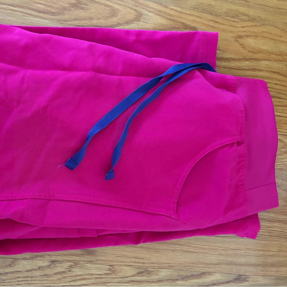 Pink hardly worn Figs cargo scrub